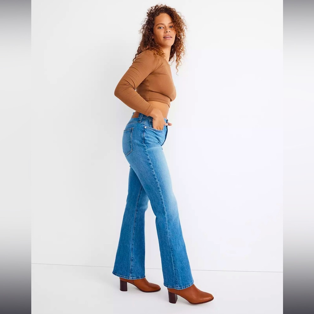 NWT Madewell Perfect Vintage Flare Jean in Pointview Wash size 27